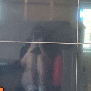 Meet your Posher, Jade